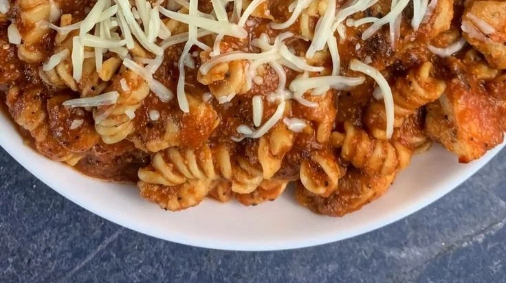 Garlic Parmesan Healthy Chicken Pasta