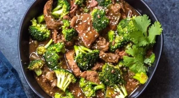 Slow Cooker Beef and Broccoli dish for Whole30, Paleo, Keto, and gluten-free diets
